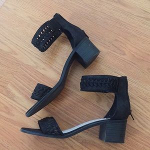 Ankle strap block heel sandals